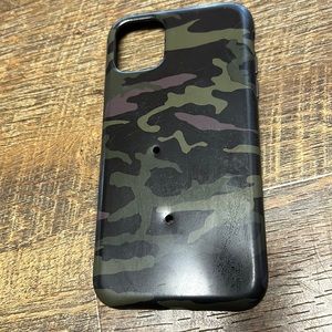 Camo Loopy case iPhone 11